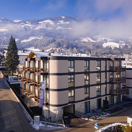 Zillertal Suites Fuegen By Alps Resorts Εξωτερικό φωτογραφία