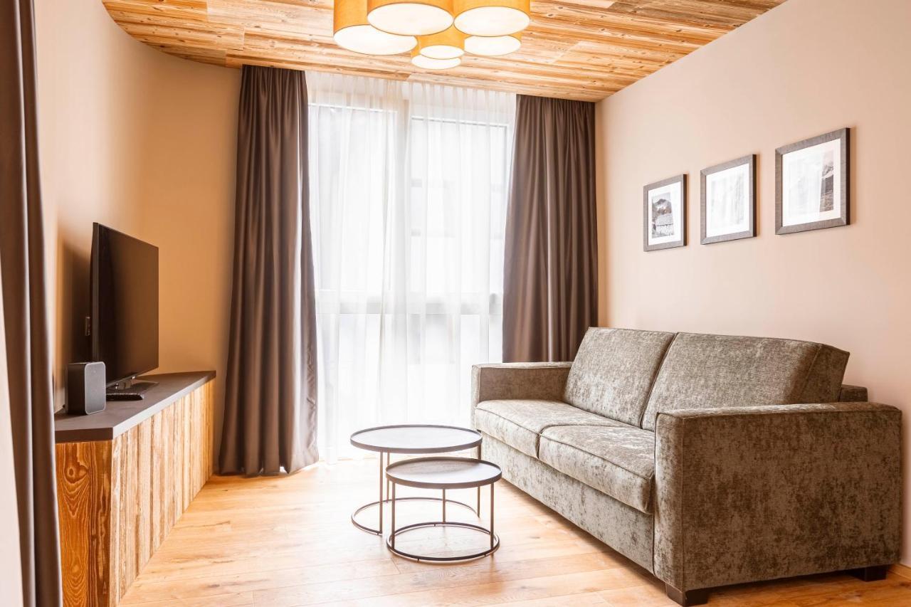Zillertal Suites Fuegen By Alps Resorts Εξωτερικό φωτογραφία