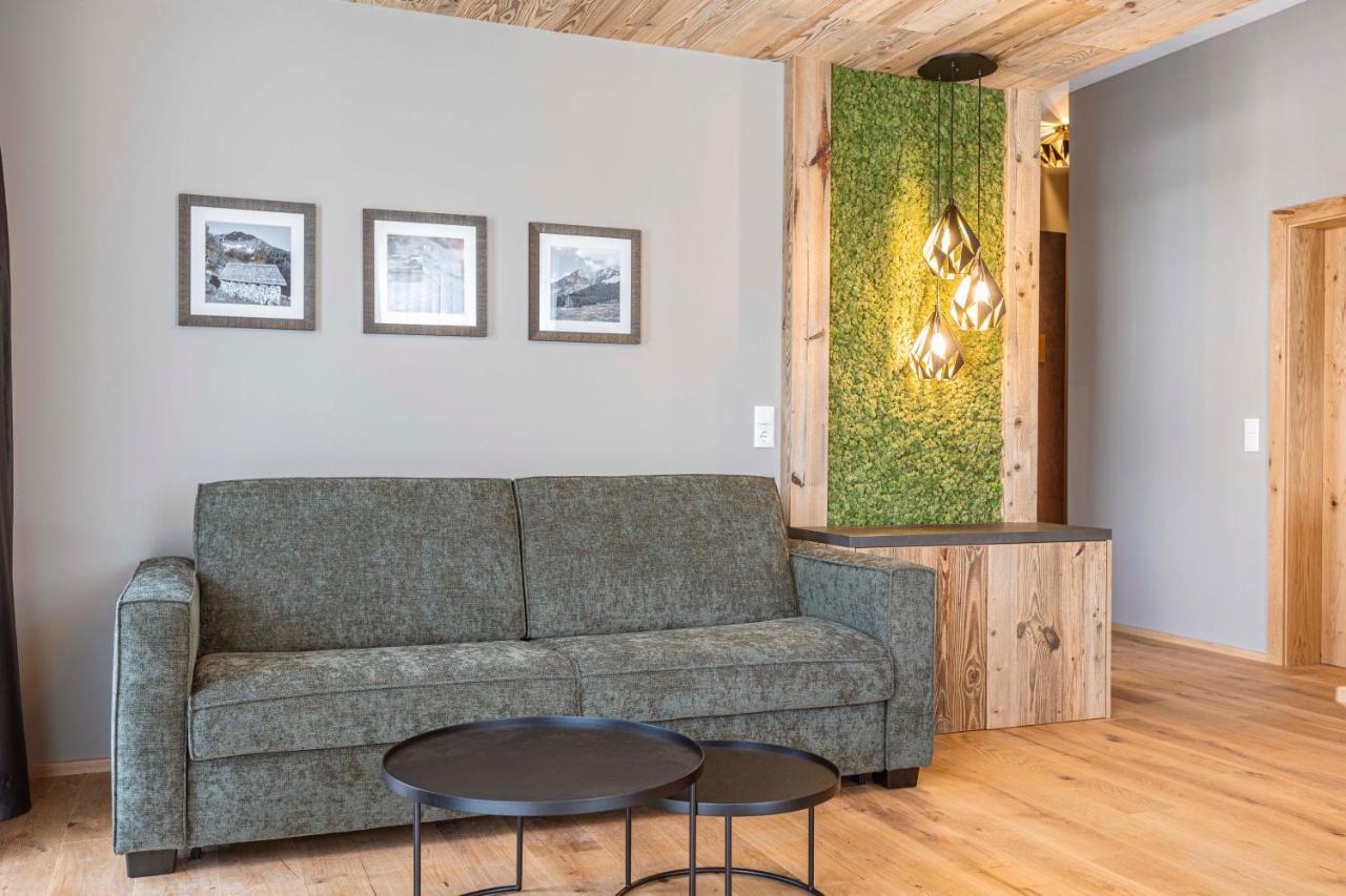 Zillertal Suites Fuegen By Alps Resorts Εξωτερικό φωτογραφία