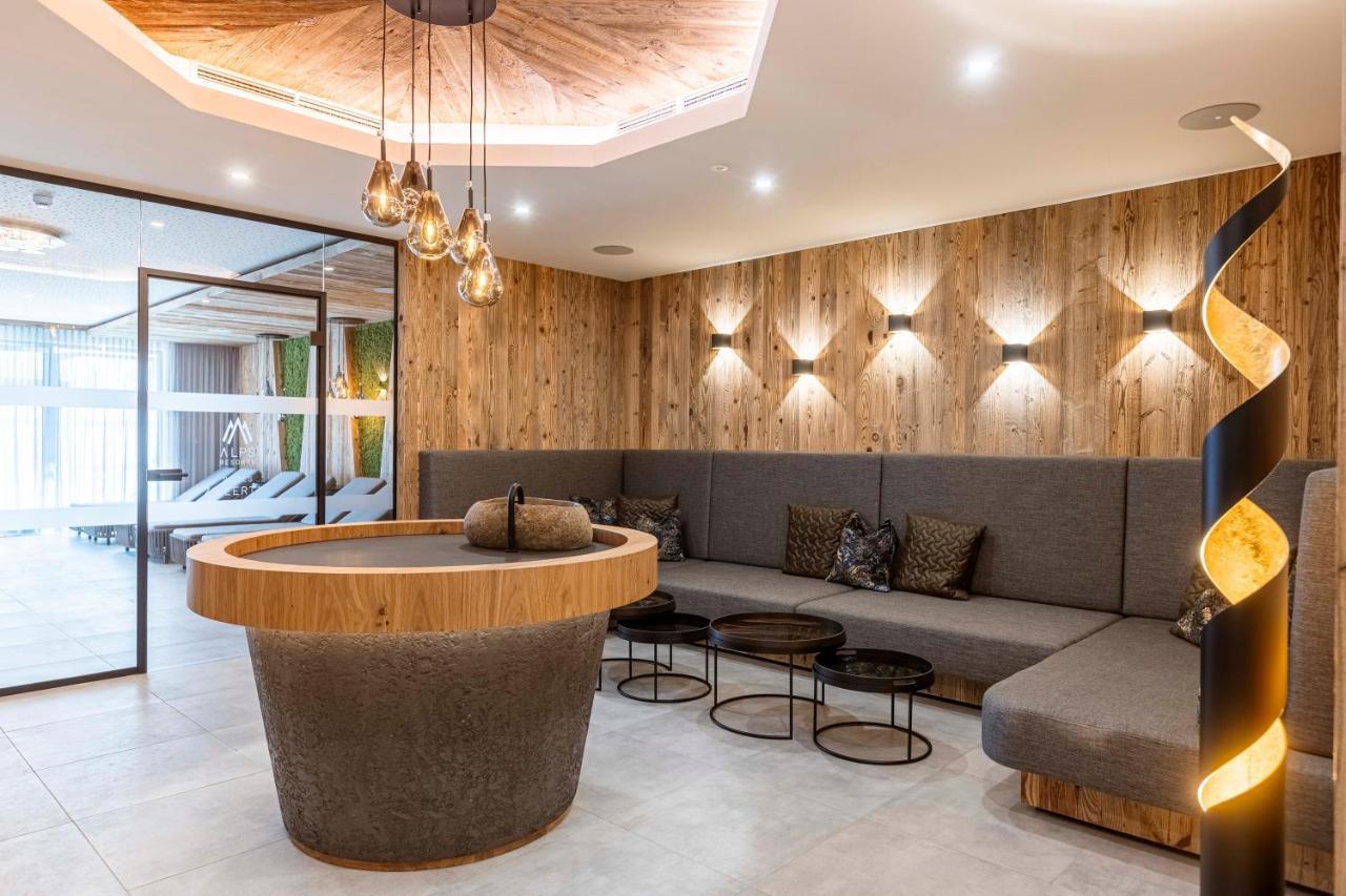Zillertal Suites Fuegen By Alps Resorts Εξωτερικό φωτογραφία
