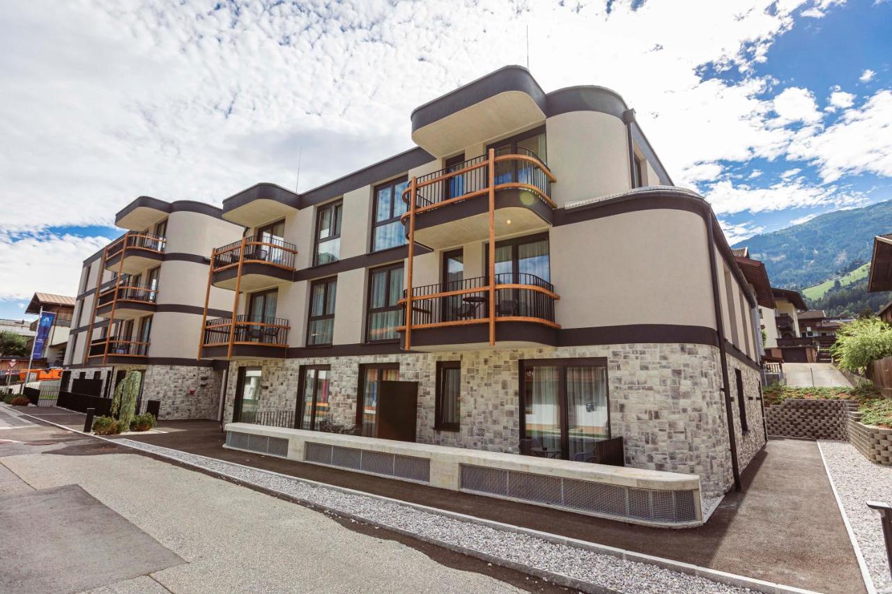 Zillertal Suites Fuegen By Alps Resorts Εξωτερικό φωτογραφία