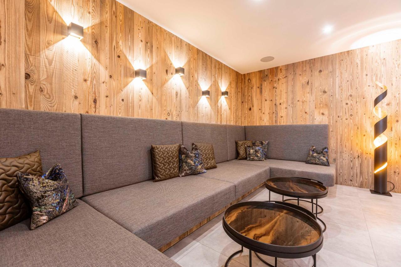 Zillertal Suites Fuegen By Alps Resorts Εξωτερικό φωτογραφία