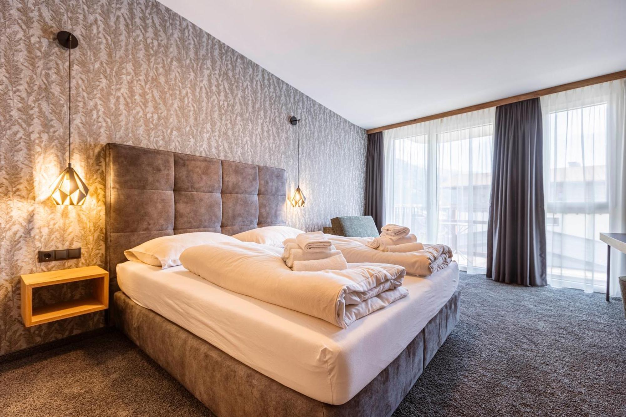Zillertal Suites Fuegen By Alps Resorts Εξωτερικό φωτογραφία